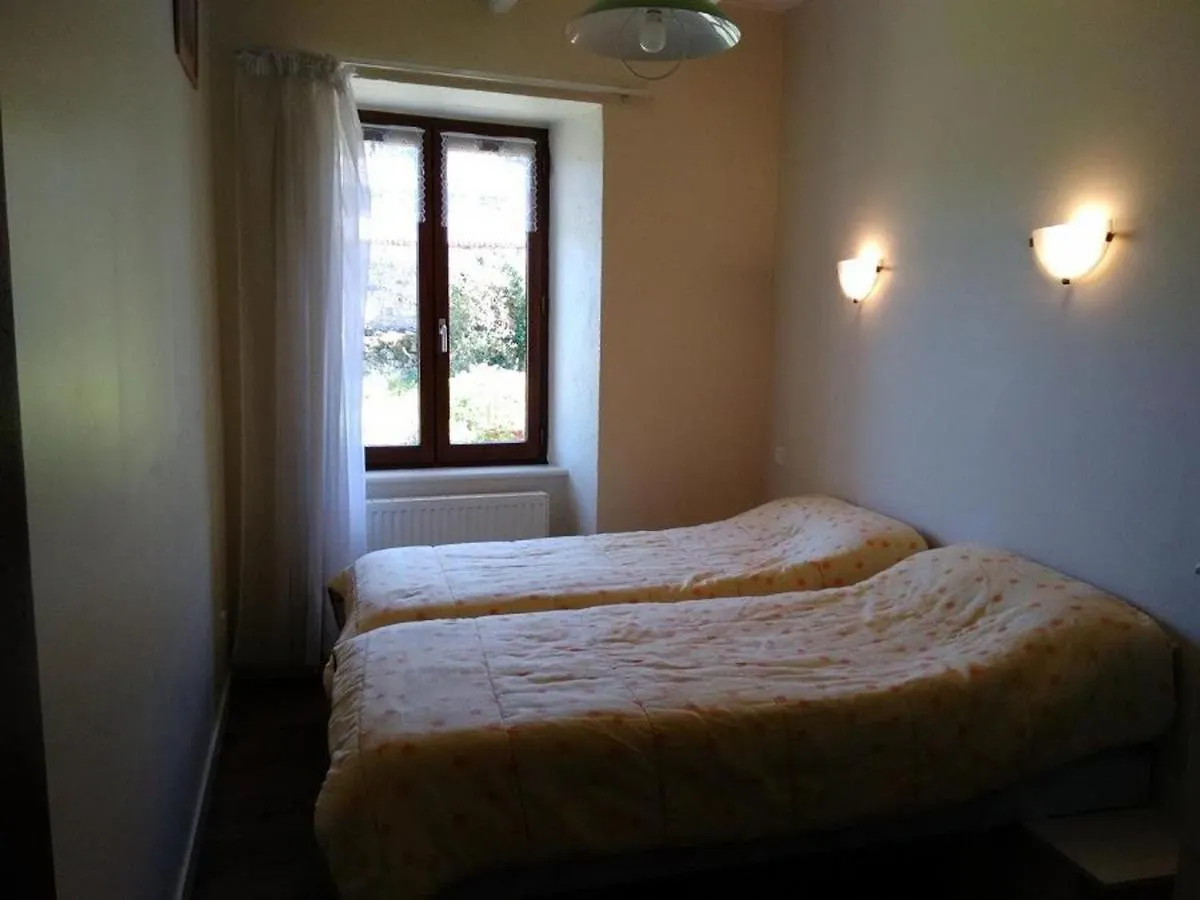 Holiday home Maison En Pierres Avec Cheminee Et Jardin - Proche St-Paulien - Fr-1-582-305 Saint-Geneys-pres-Saint-Paulien